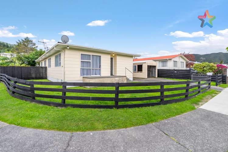 1/293 Wellington Road Wainuiomata_4