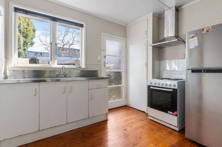 7/16 Erson Avenue Royal Oak_5