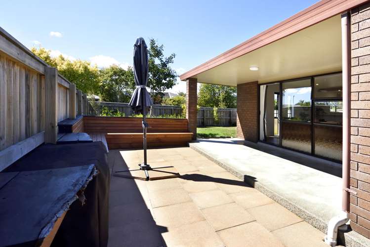 24 Starveall Street Brightwater_17