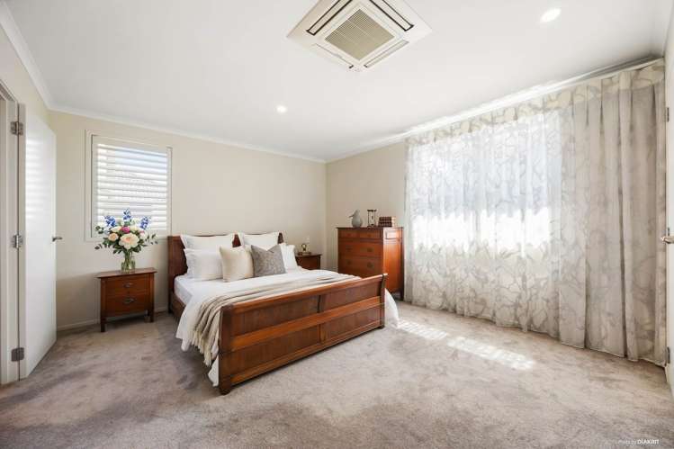 42 Greenbough Lane Greenhithe_7