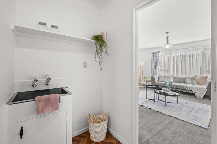 2/272 Tancred Street Ashburton_13