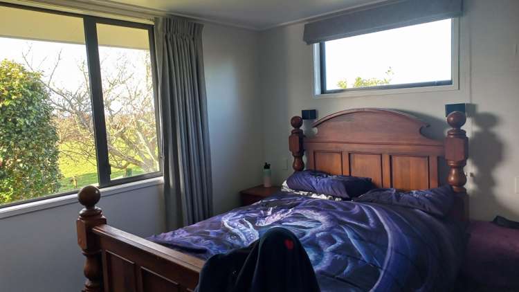 1 York Road Midhirst_13