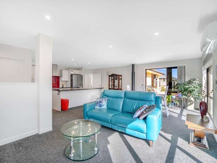 2/38 Courage Road Amberley_24