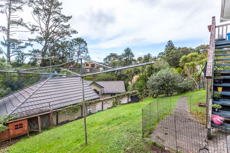 28 Roland Hill Glen Eden_14