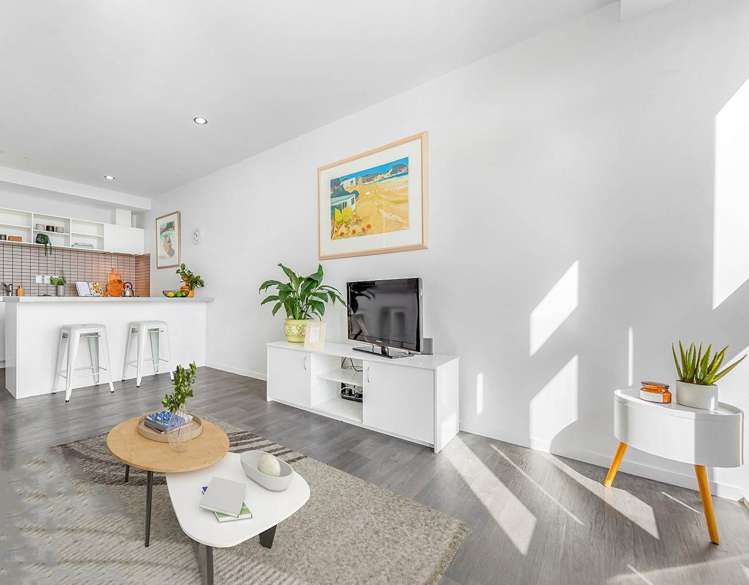 1309/20 Mccrae Way New Lynn_5