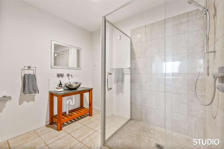 25 Maxwelton Drive Mairangi Bay_27