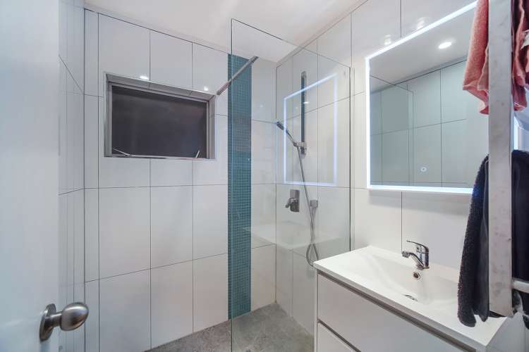 2/27 Ballater Place Highland Park_8