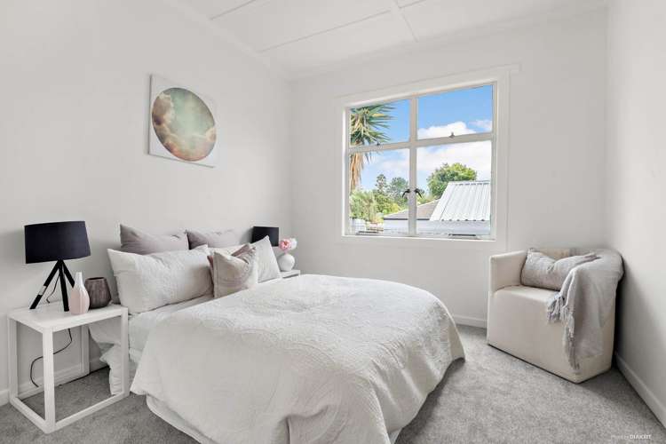 10 Wattle Street New Lynn_11