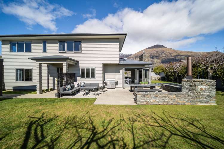9 Bridesdale Drive Dalefield/Wakatipu Basin_36
