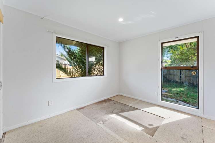 6 Fairdale Avenue Red Hill_12