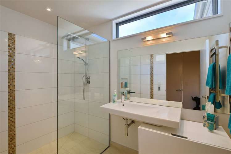 8 Rapanui Ridge Redcliffs_23