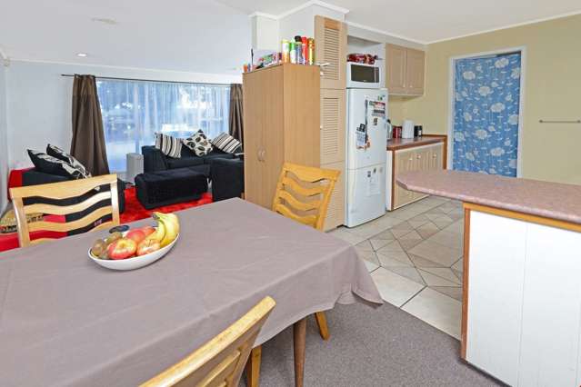 16 Primrose Place Manurewa_4