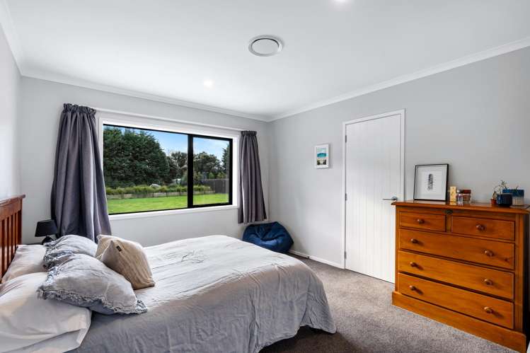 254 Riverbend Road Meeanee_19