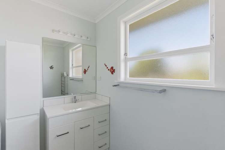 54 Kennedy Drive Levin_25