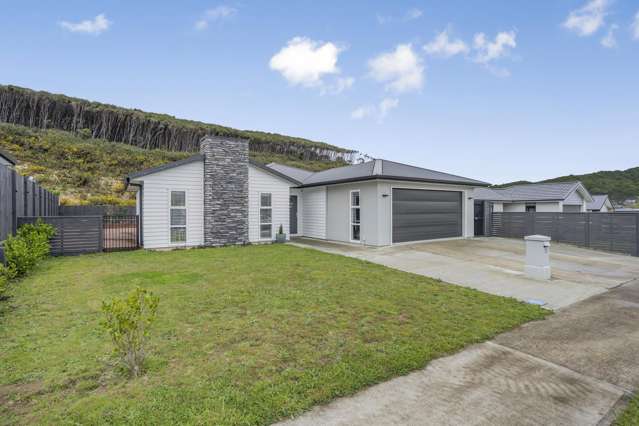 37 Brian Morgan Terrace Wainuiomata_2