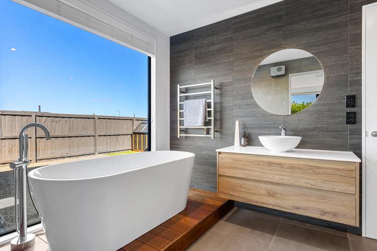 7 Veuve Drive Lincoln_19