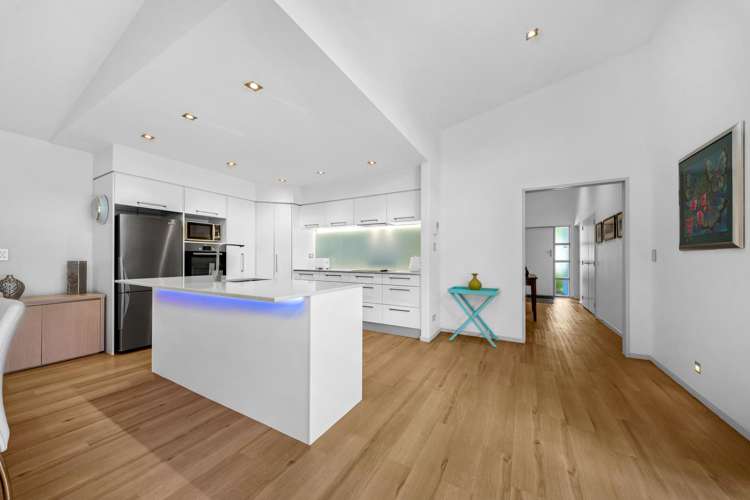 8 CANMORE STREET Pokeno_4