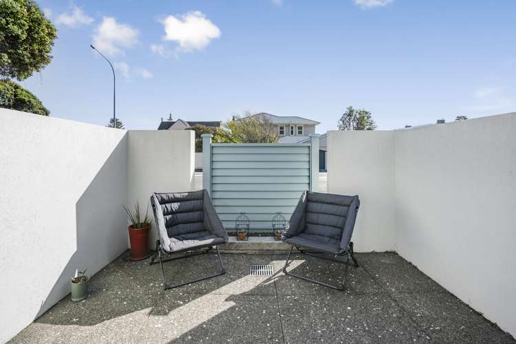 1/121 Muritai Road Eastbourne_18