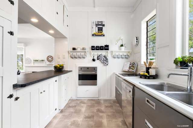 205j Ingram Road Bombay_4