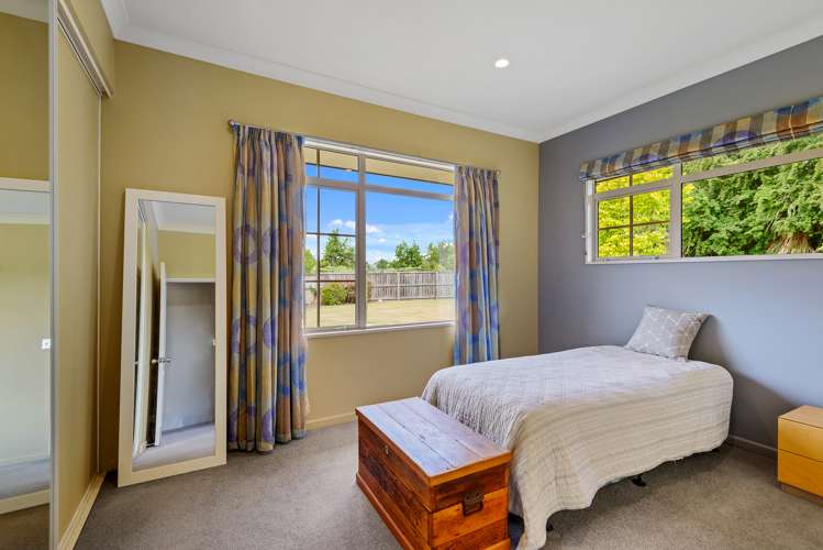 46 Stott Drive Darfield_23