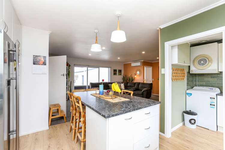 151 Ngamotu Road Spotswood_9