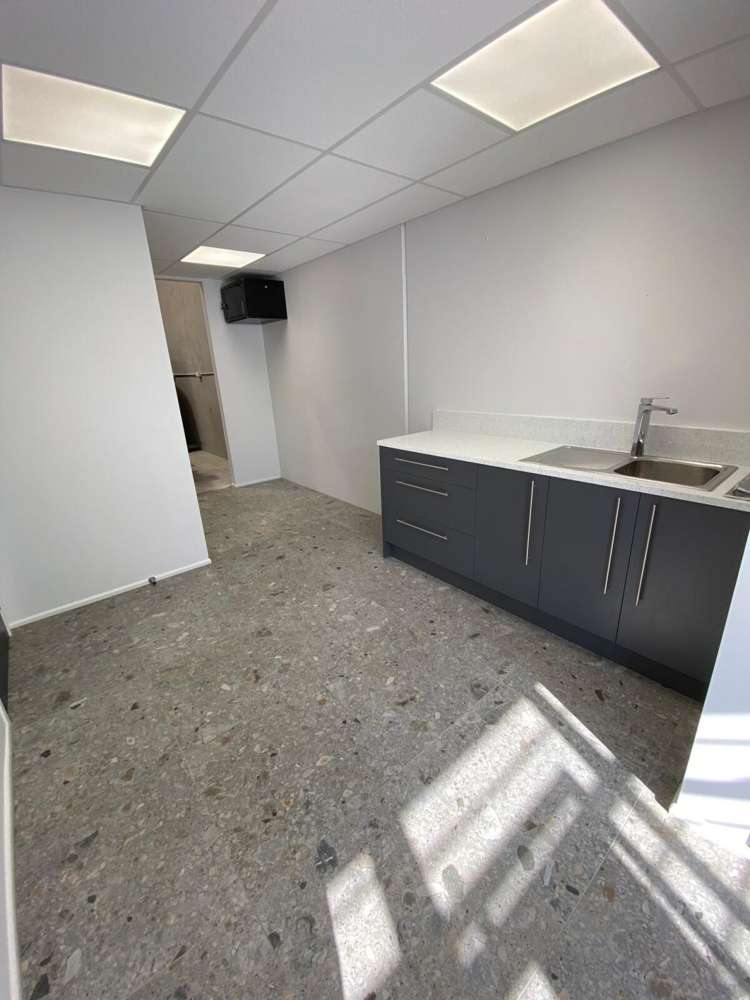 1066L Great South Road Mount Wellington_6