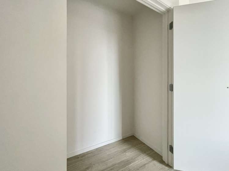 G02/7C Hinaki Street Point England_16