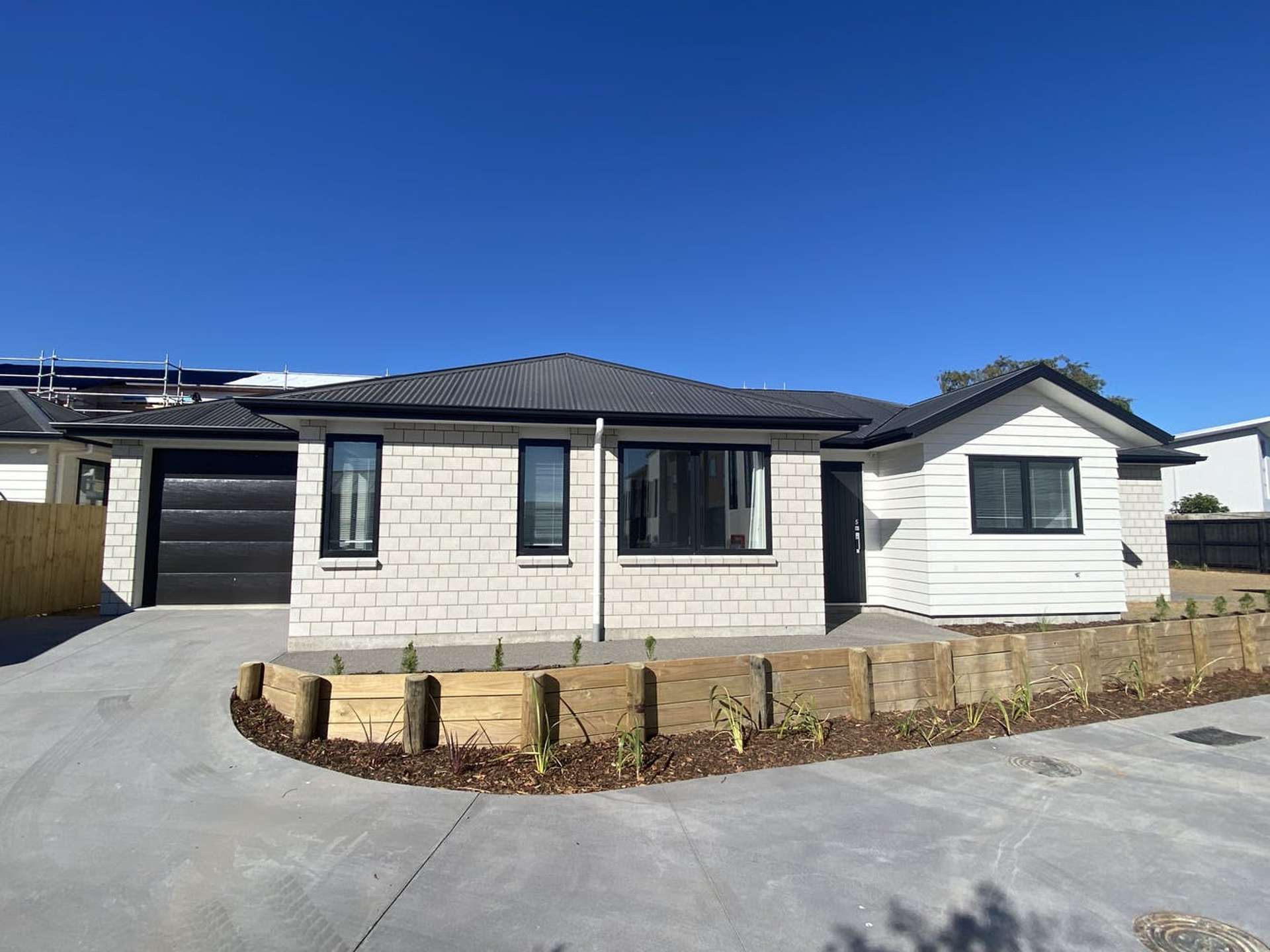 37 North Ridge Drive Rototuna North_0