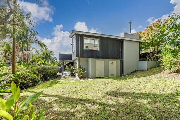 12 Taumata Road Castor Bay_34