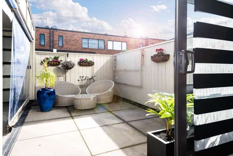 37 Bluegrey Avenue Stonefields_12