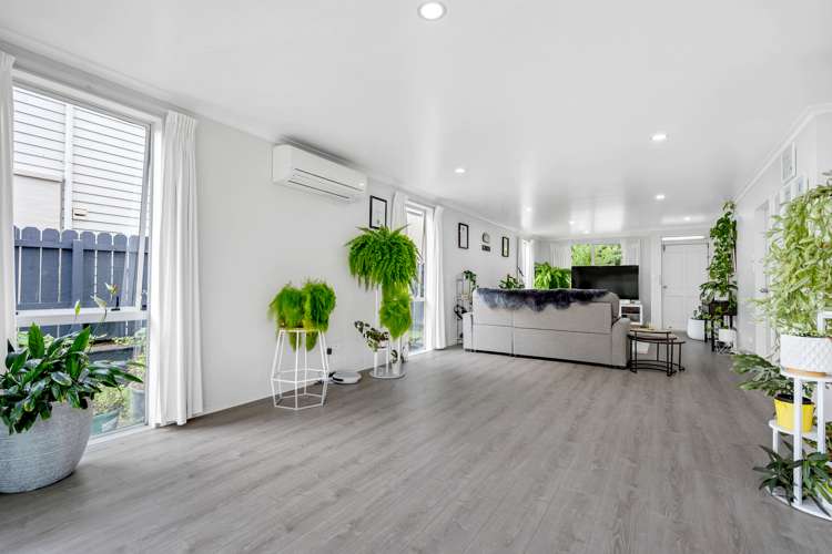 52 Bruce Pulman Drive Takanini_5