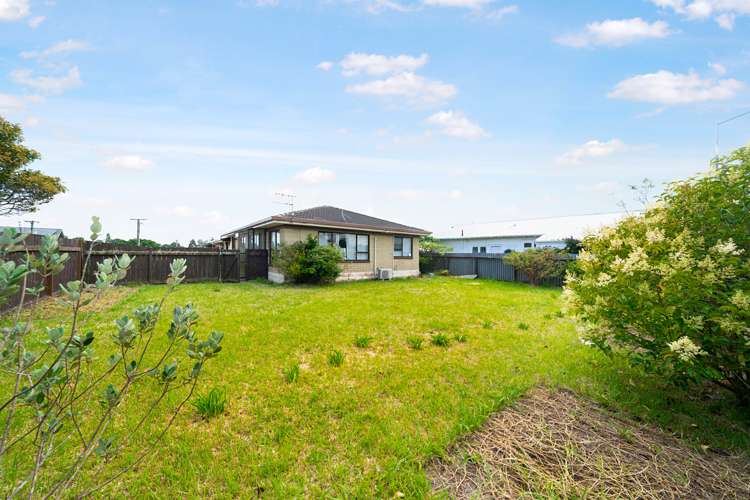 1/1 Wattle Street New Lynn_11