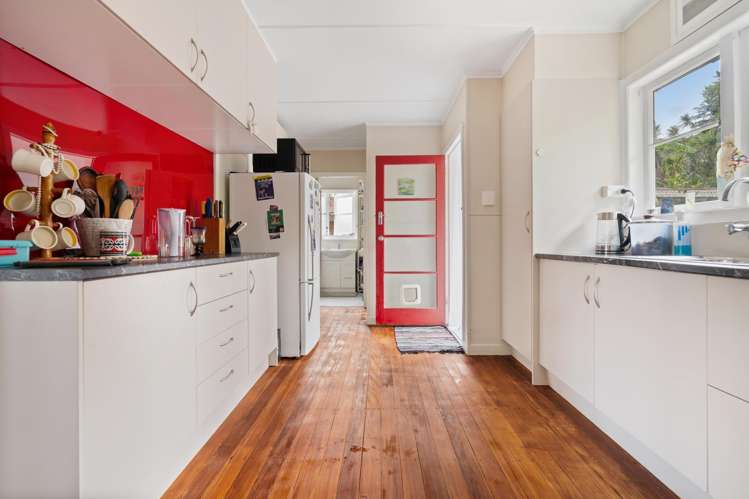 44 Ewing Road Riverside_6