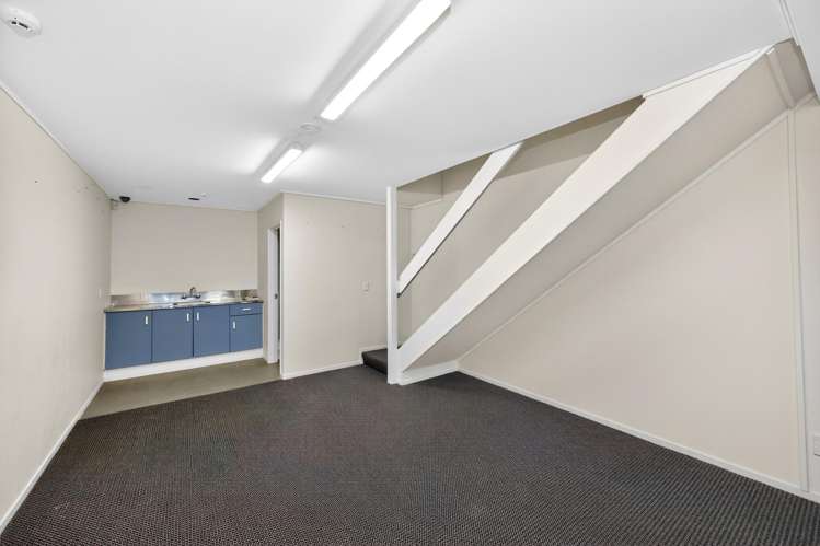 J/18 Moselle Avenue Henderson_9