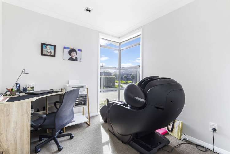 3 Meadowbank Court Huntington_19