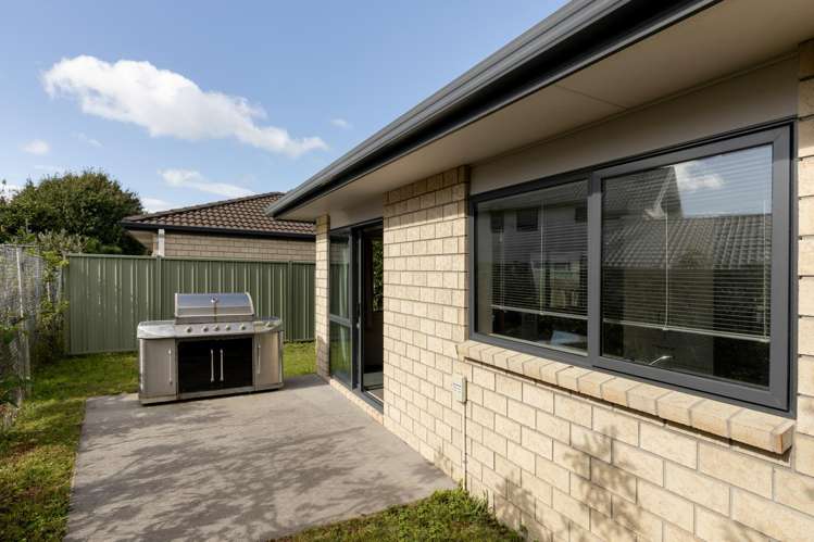 3B Esmeralda Street Welcome Bay_14