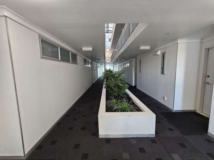 2/15 Minnie Street Eden Terrace_20