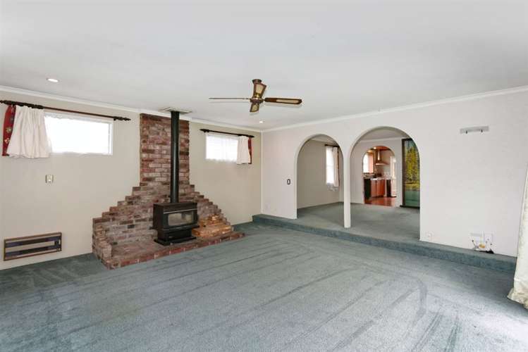 15 Wycola Avenue Hei Hei_2