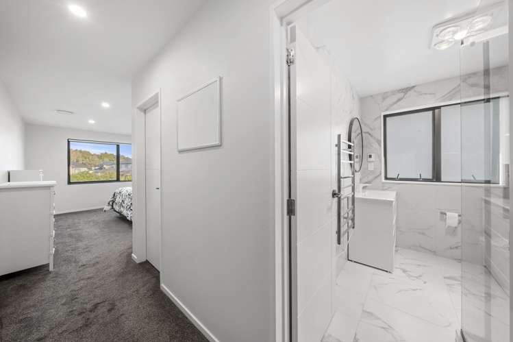 13 Downpatrick Drive Flat Bush_24