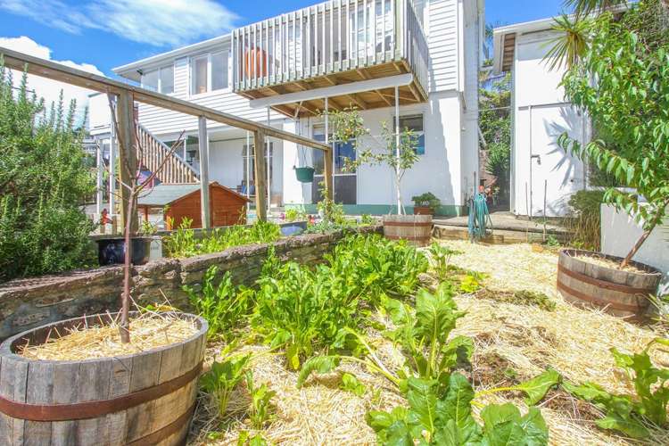 15 Gledstane Road Stanmore Bay_21