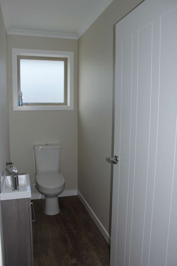 67 Howden Street Te Anau_12