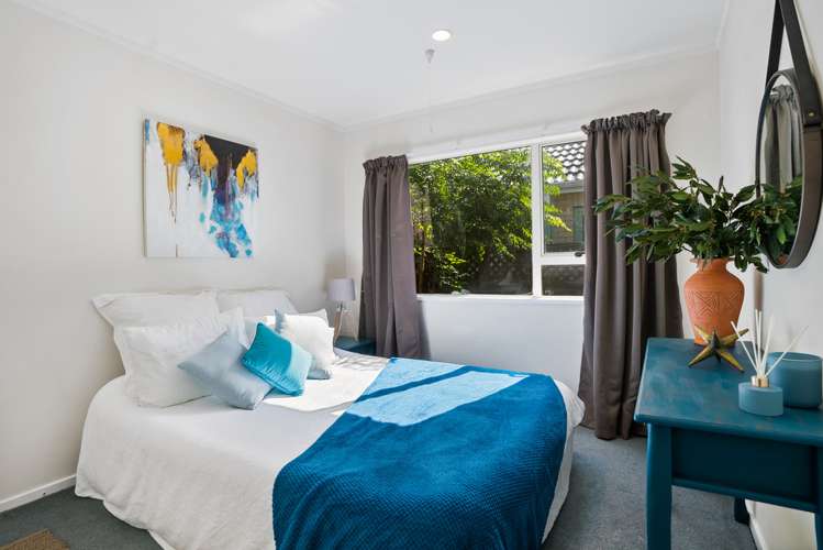 2/8 Peek Street Ellerslie_10