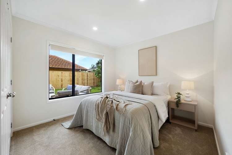 8 Ballybay Road East Tamaki_14