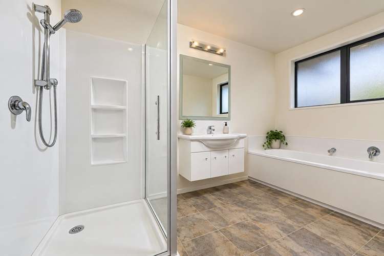 123 Aubrey Road Wanaka_11