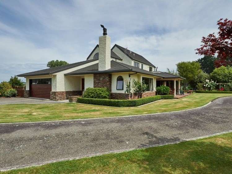 84 Oroua Road Kairanga_1