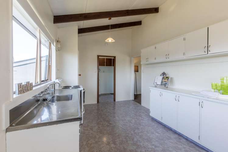 12 Dublin Street Dannevirke_10