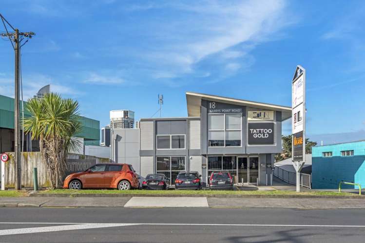 18 Barrys Point Road Takapuna_5