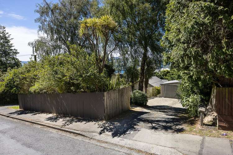 18 Ellesmere Street Ravensbourne_17