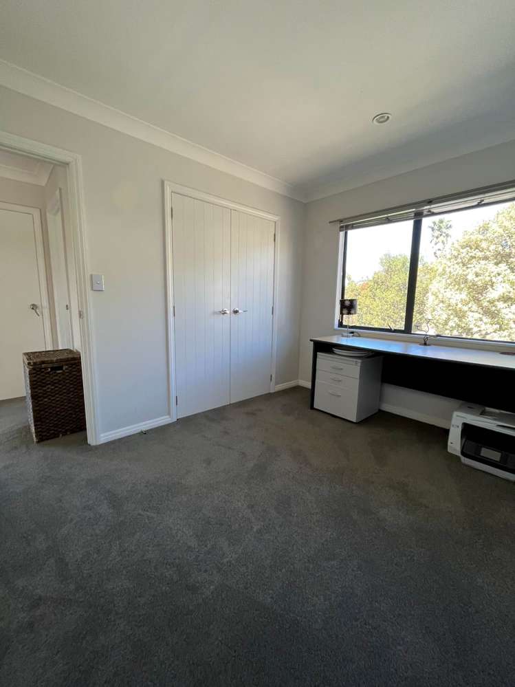 37 Roberta Crescent Orewa_17