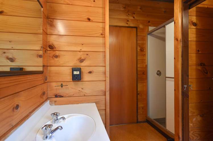 3 Tombleson Road Lake Rotoehu_14